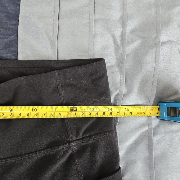 Athleta Black Leggings Size M Stretch Athletic Pants - Picture 13 of 13